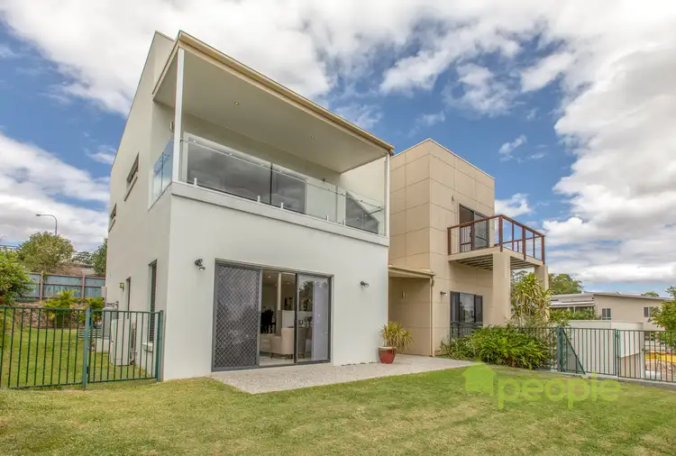 22 Casuarina Street, Seventeen Mile Rocks QLD 4073