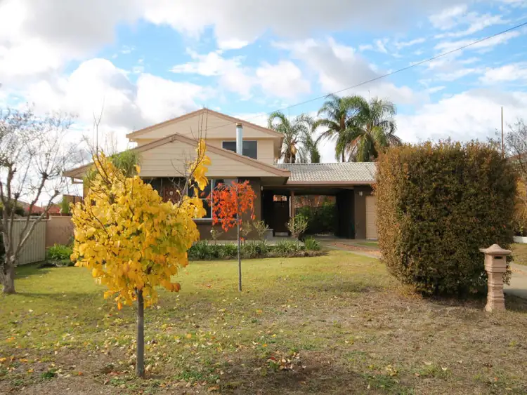 18 Lauder Street, Inverell NSW 2360