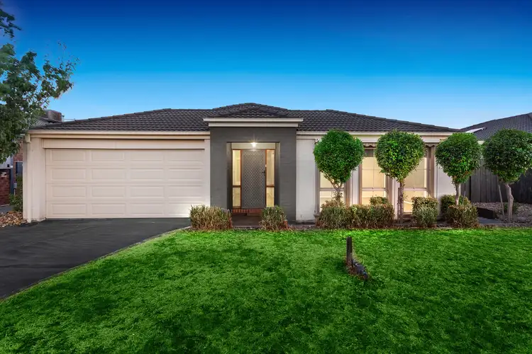 14 Wearingford Avenue, Narre Warren South VIC 3805