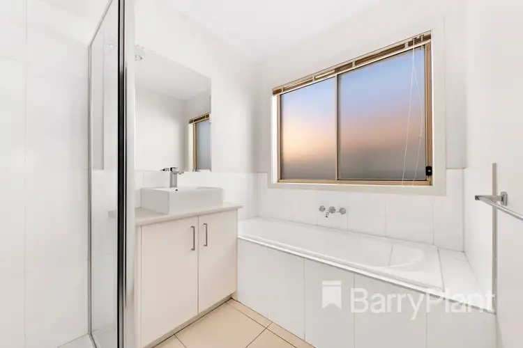 Fifth view of Homely house listing, 42 Donnelly Circuit, South Morang VIC 3752