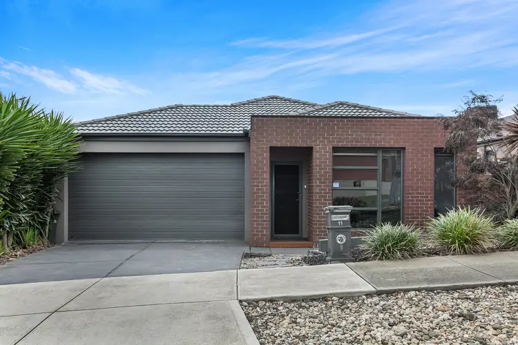 11 Tuross Crescent, South Morang VIC 3752