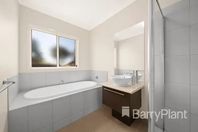 Fifth view of Homely house listing, 15 Gardense Parade, South Morang VIC 3752