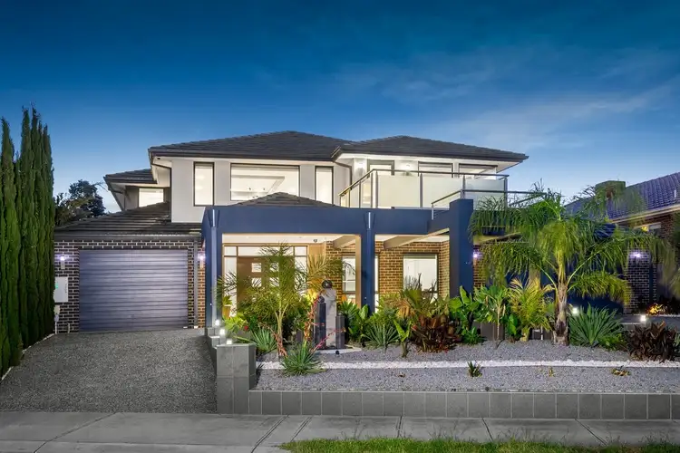 6 Themeda Close, South Morang VIC 3752