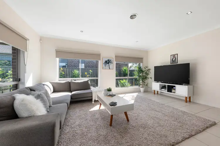 Sixth view of Homely house listing, 5 Kalatha Street, South Morang VIC 3752