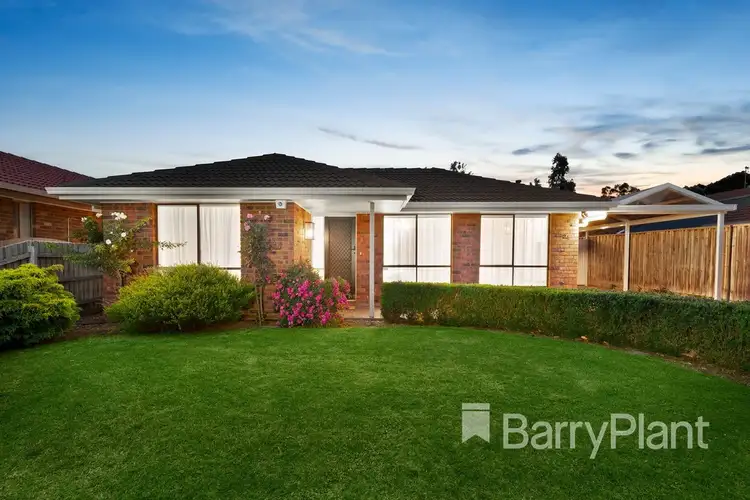24 Lady Penrhyn Avenue, Mill Park VIC 3082