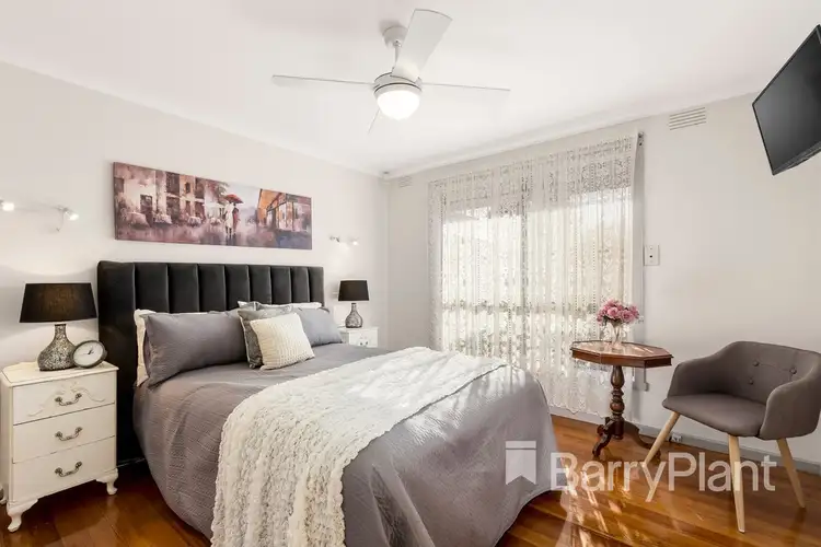 Fifth view of Homely house listing, 17 Hope Court, Mill Park VIC 3082