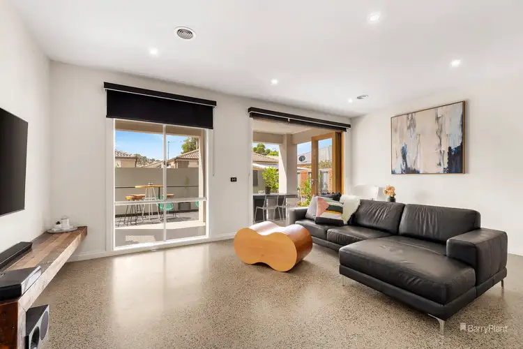 Sixth view of Homely house listing, 8 Waterstone Place, South Morang VIC 3752