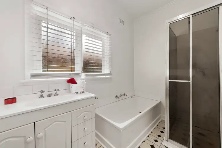 Fifth view of Homely house listing, 48 Erskine Road, Macleod VIC 3085