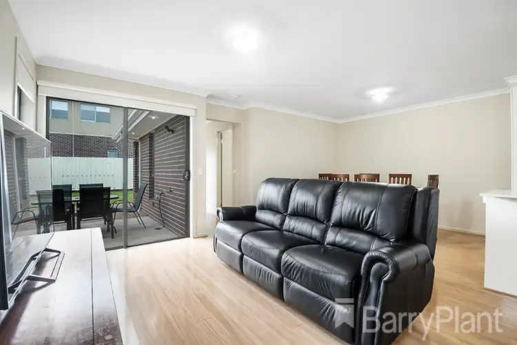 Fifth view of Homely house listing, 122 Stagecoach Boulevard, South Morang VIC 3752