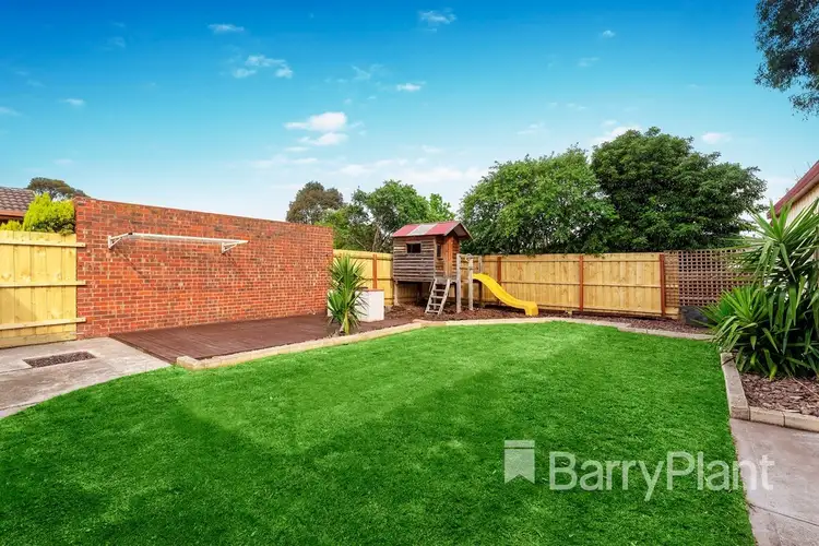 Sixth view of Homely house listing, 10 Fawkner Court, Mill Park VIC 3082