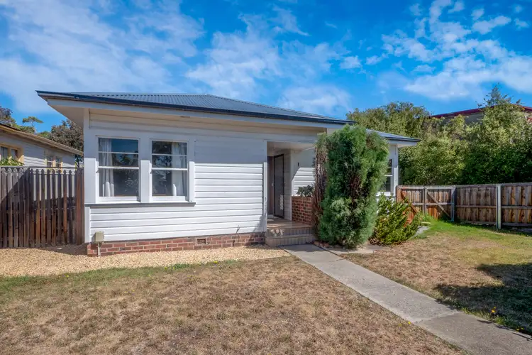 1/8 Constance Avenue, Glenorchy TAS 7010