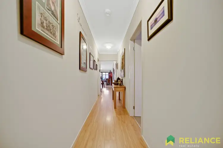 32 Sherford Way, Melton South VIC 3338