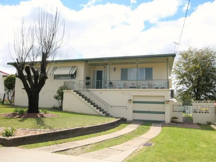 16 Carlyle Street, Inverell NSW 2360