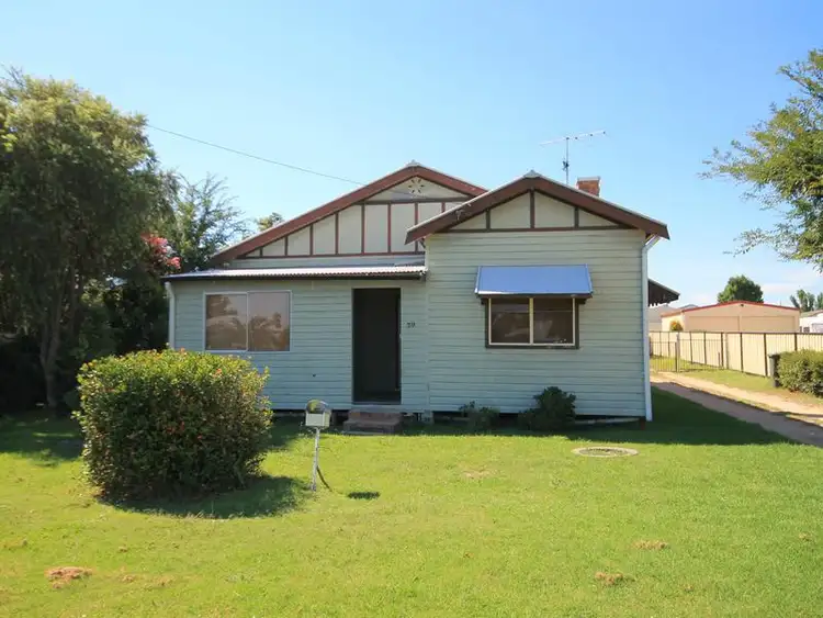 59 Chester Street, Inverell NSW 2360