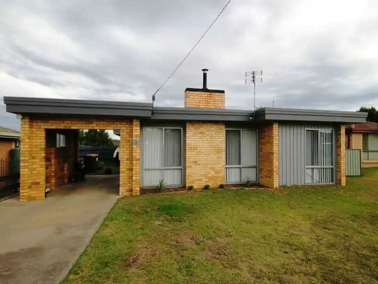 9 Coggan Place, Inverell NSW 2360