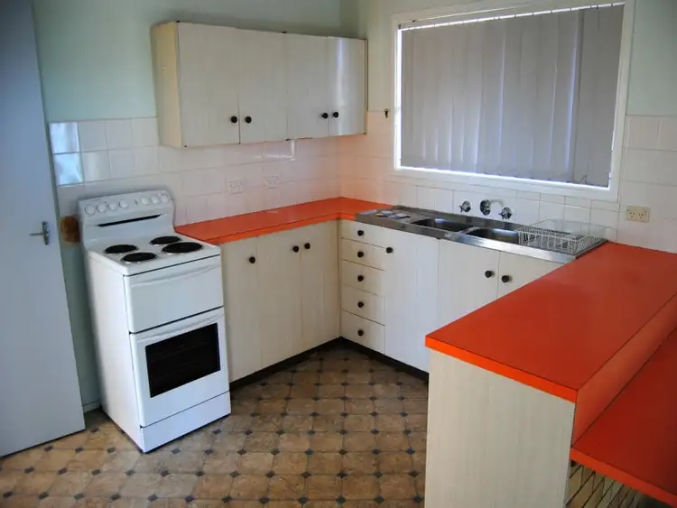 Second view of Homely house listing, 9 Coggan Place, Inverell NSW 2360