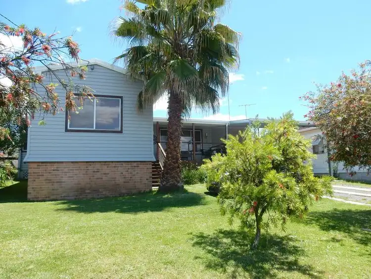 21 Froude Street, Inverell NSW 2360