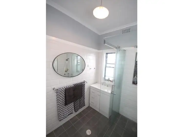 Seventh view of Homely house listing, 19 Herbert Street, Inverell NSW 2360