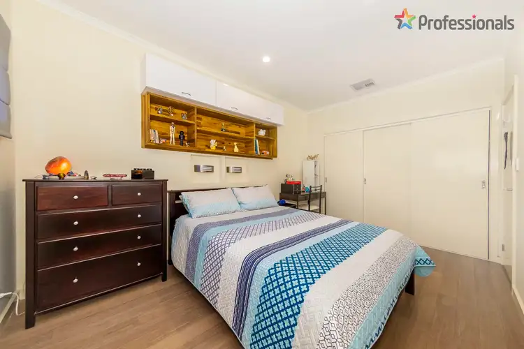 Sixth view of Homely house listing, 27 Pyrmont Terrace, Taylors Hill VIC 3037