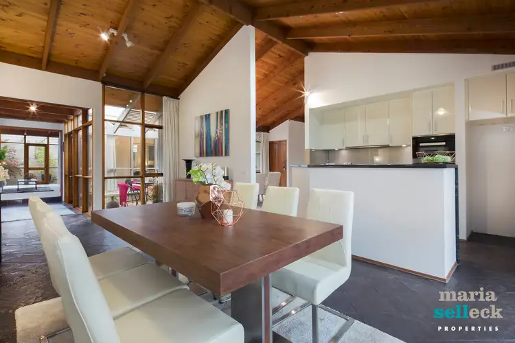 8 Airey Crescent, Fadden ACT 2904