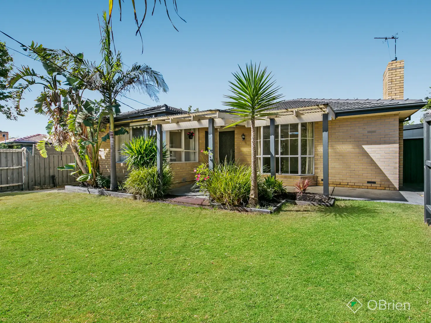 Main view of Homely house listing, 18 Brentwood Crescent, Frankston VIC 3199