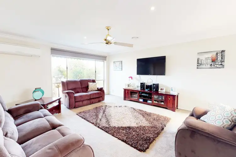 Second view of Homely house listing, 2 MacDougal Court, Traralgon VIC 3844