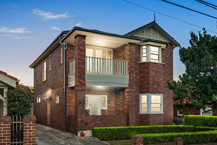 39 Duchess Avenue, Rodd Point NSW 2046