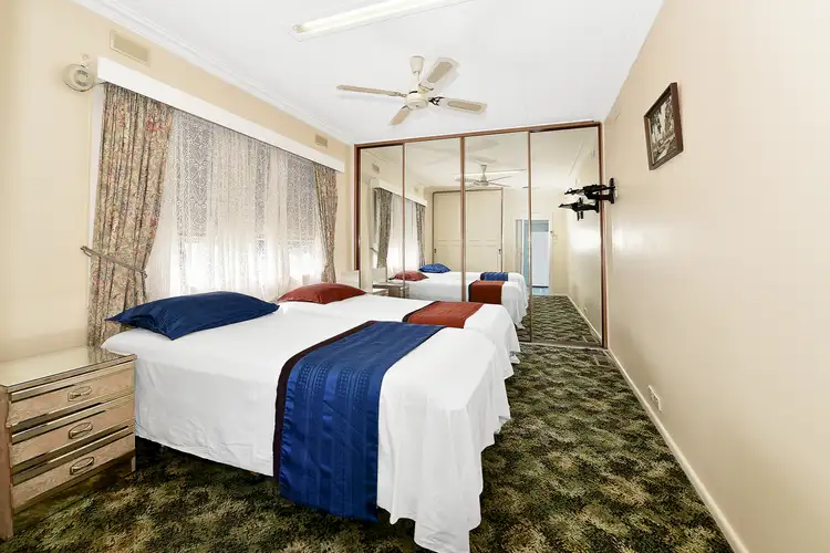 Fifth view of Homely house listing, 2 Ameily Crescent, Reservoir VIC 3073