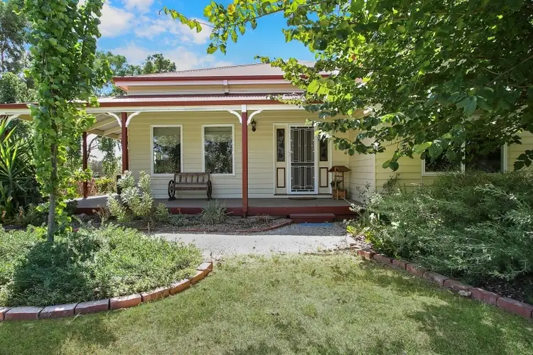 196 Racecourse Road, Tocumwal NSW 2714