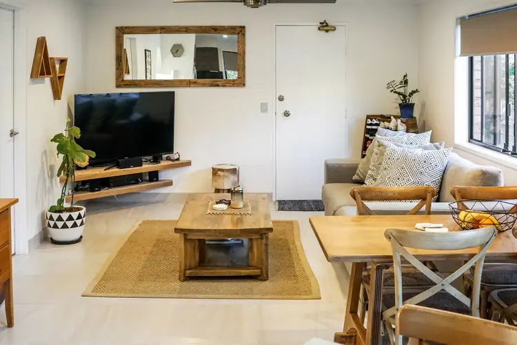 Fourth view of Homely apartment listing, 5/10 Mountain View Avenue, Miami QLD 4220