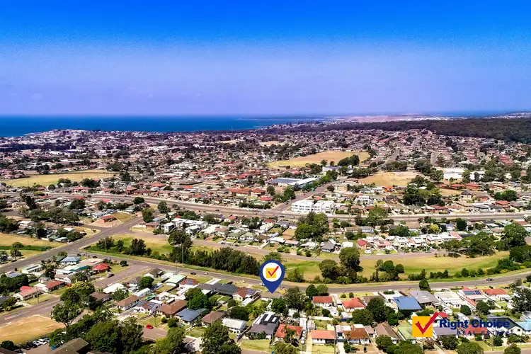 37 Garrard Avenue, Mount Warrigal NSW 2528