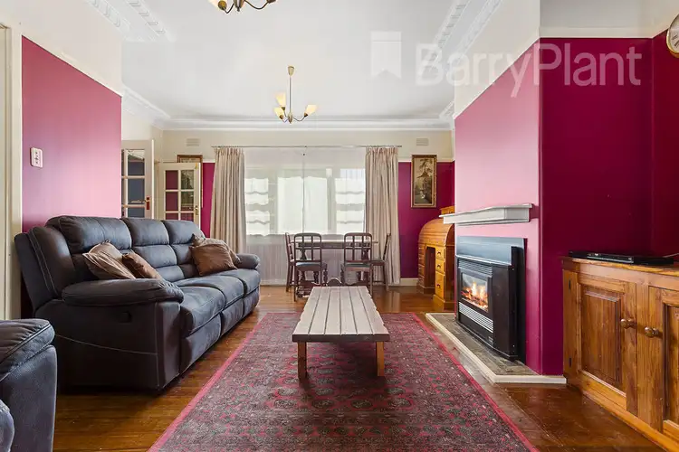 22 Panoramic Grove, Glen Waverley VIC 3150