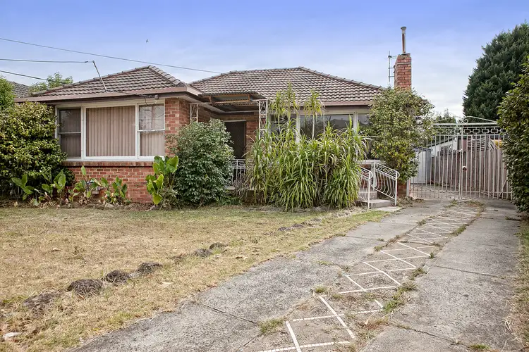 33 Charlton Street, Springvale VIC 3171