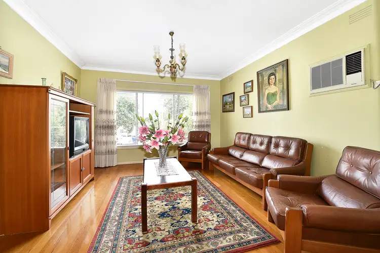 Second view of Homely house listing, 18 Keats Avenue, Kingsbury VIC 3083