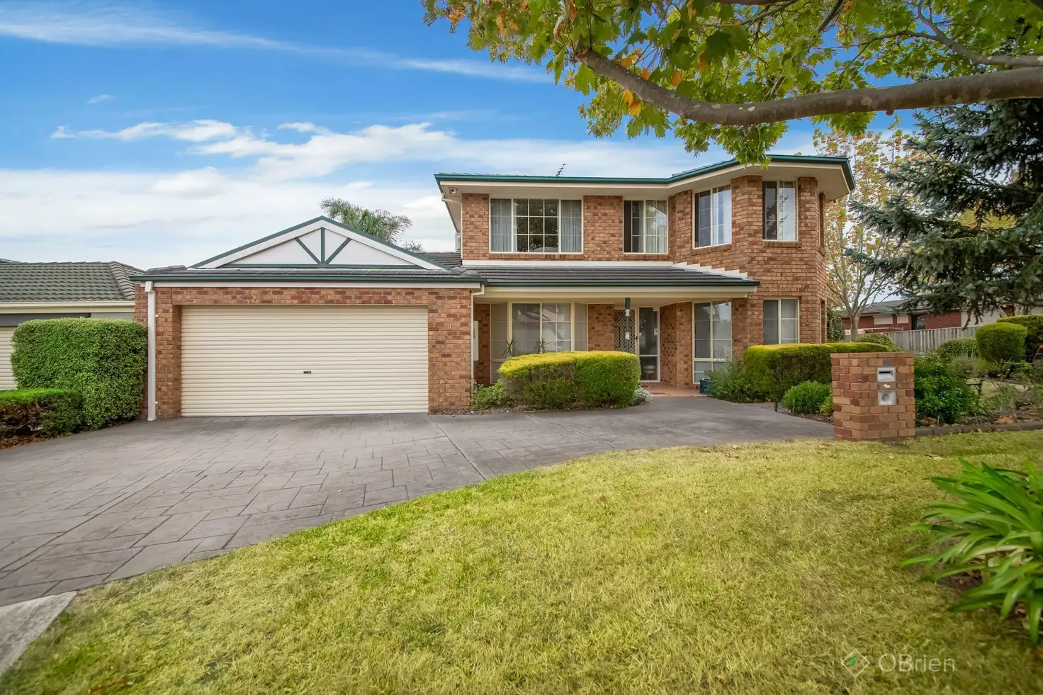 Main view of Homely house listing, 16 Knights Bridge Court, Narre Warren VIC 3805