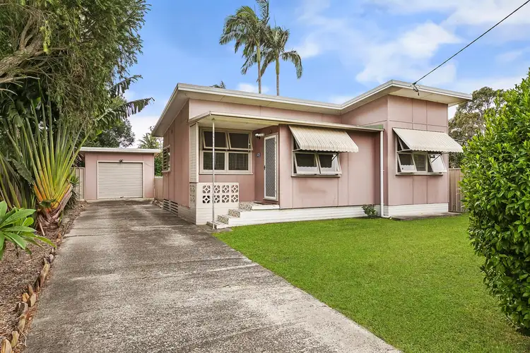 Main view of Homely house listing, 61 Kerry Crescent, Berkeley Vale NSW 2261