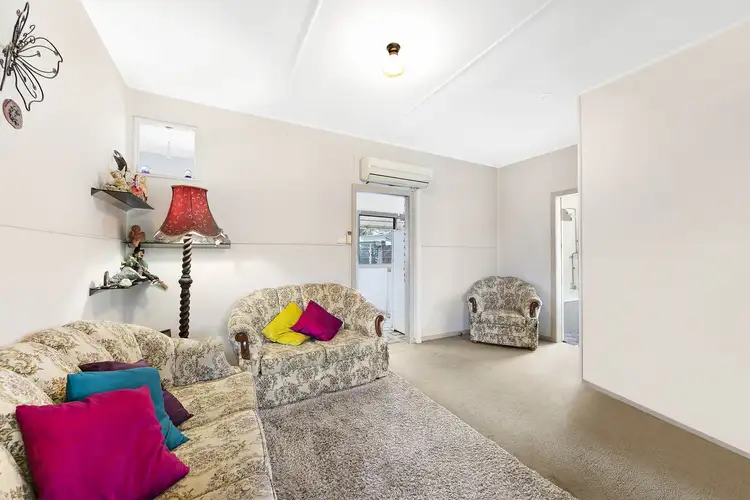 Fifth view of Homely house listing, 61 Kerry Crescent, Berkeley Vale NSW 2261