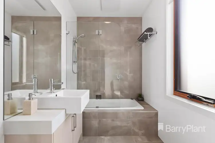 Fourth view of Homely townhouse listing, 2/12 Eldale Avenue, Greensborough VIC 3088