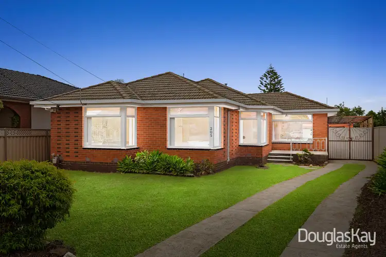 205 Hall Street, Sunshine West VIC 3020