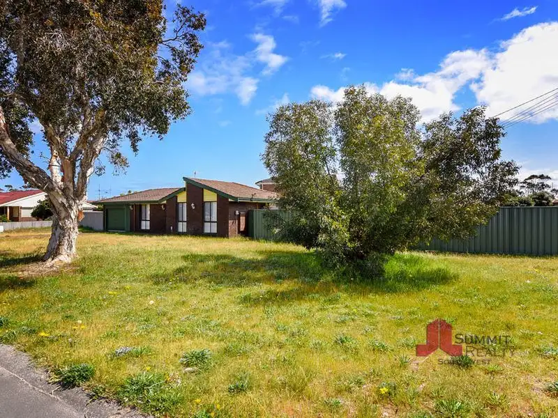 Main view of Homely house listing, 4 Perry Place, East Bunbury WA 6230