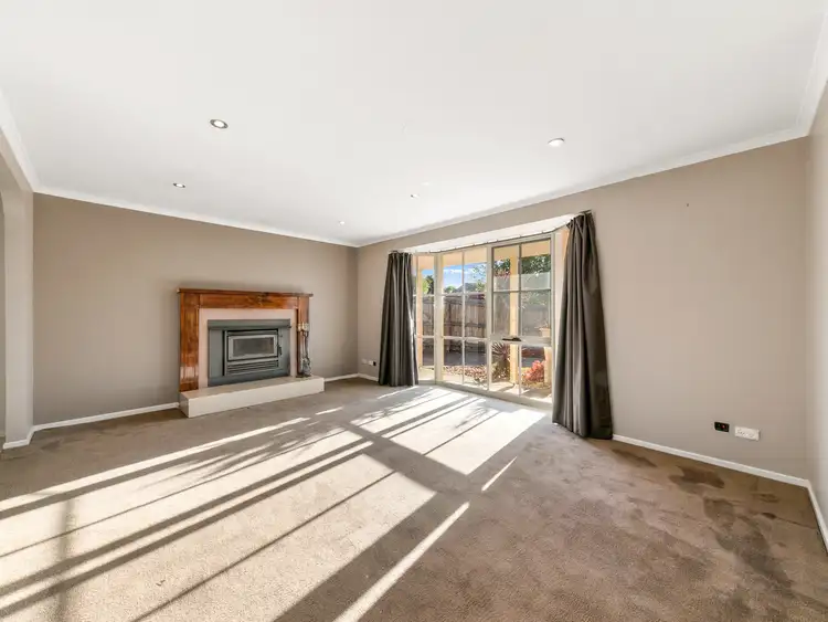 Second view of Homely house listing, 7 Cheshunt Court, Cranbourne North VIC 3977