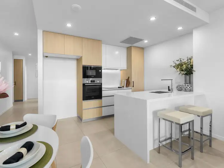 Fifth view of Homely unit listing, 8 Zillah Street, Greenslopes QLD 4120