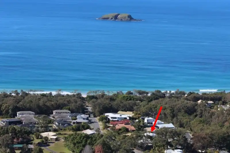 Main view of Homely house listing, 4 Whitewater Place, Sapphire Beach NSW 2450