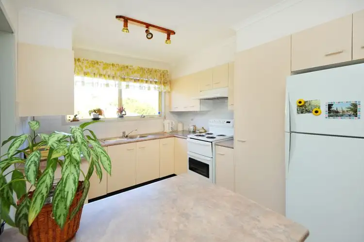 Third view of Homely villa listing, 1/33 Griffith Avenue, Coffs Harbour NSW 2450