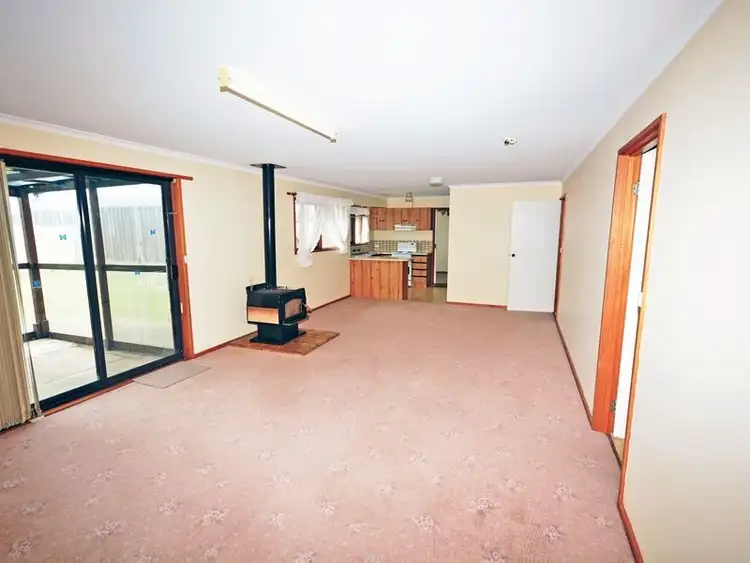 Fifth view of Homely house listing, 12 Robins Avenue, Portland VIC 3305