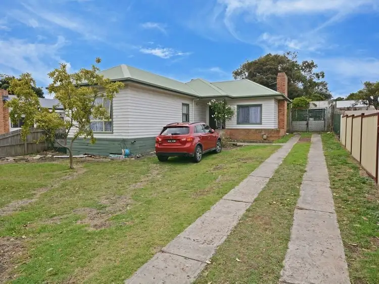 33 Wellington Road, Portland VIC 3305