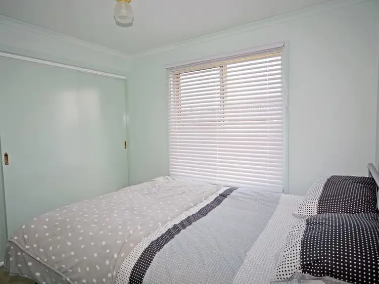 Seventh view of Homely house listing, 4 Lorna Court, Portland VIC 3305