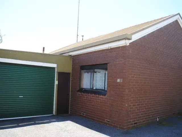 Main view of Homely unit listing, 2/17 Bentinck Street, Portland VIC 3305