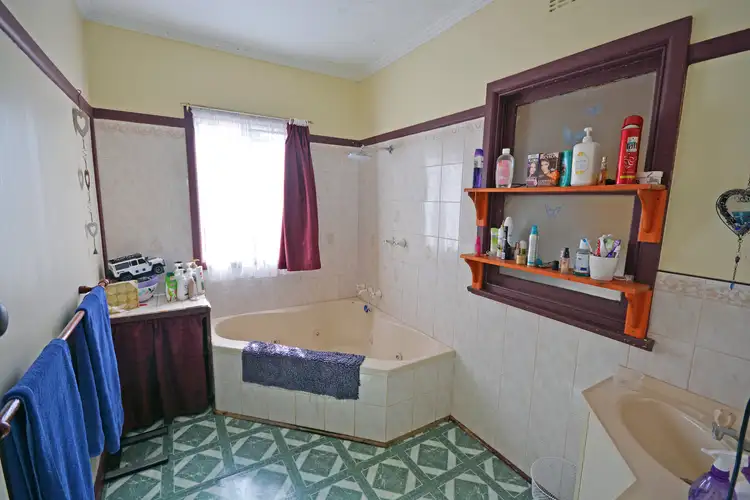 Fifth view of Homely house listing, 48 Theresa Street, Portland VIC 3305