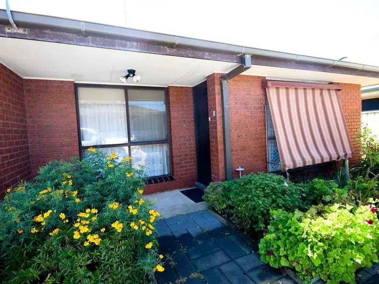 4/10 Milbanke Street, Portland VIC 3305